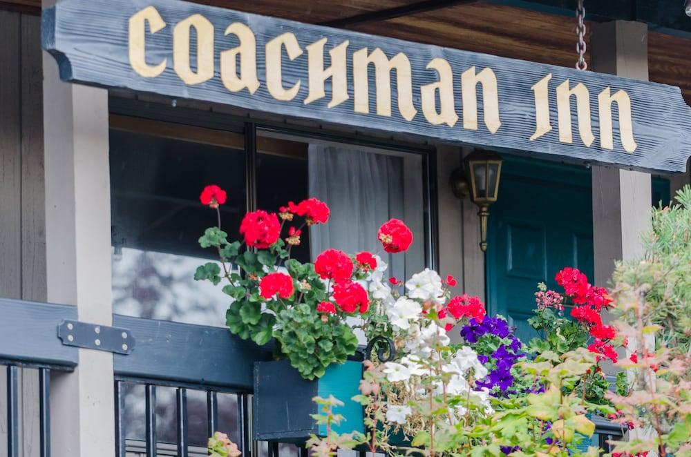 Coachman Inn & Suites photo 54