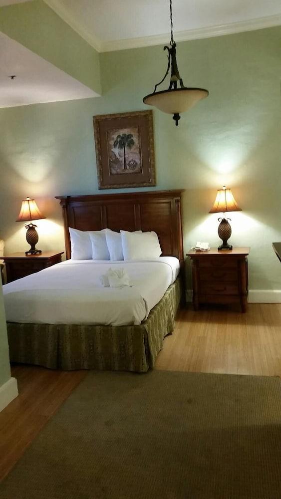 Hollywood Beach Resort-tower Suite photo 2