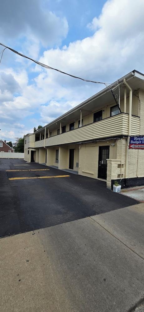 Royal Budget Inn photo 1
