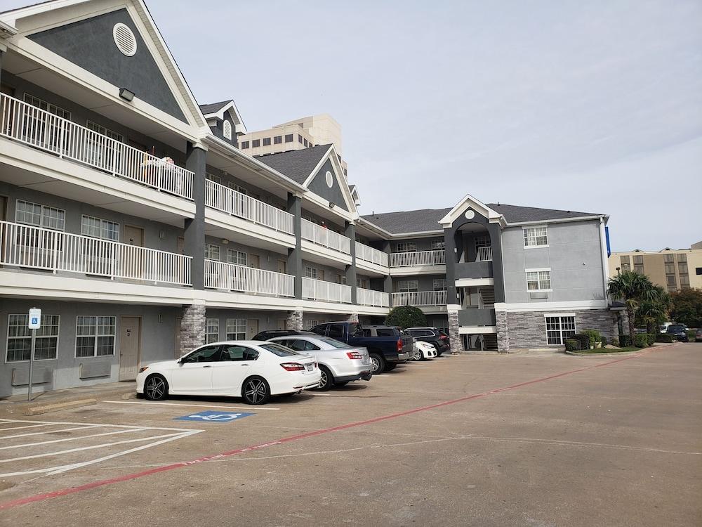 Studio 6 Dallas, TX - North - Richardson photo 22