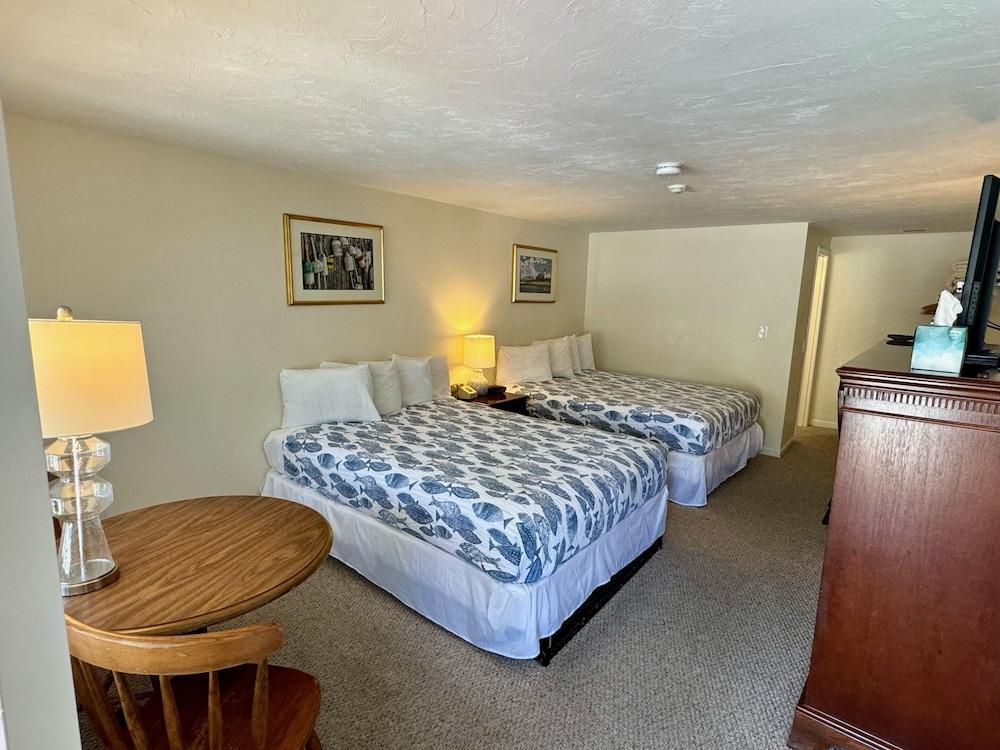 Craigville Beach Inn photo 10