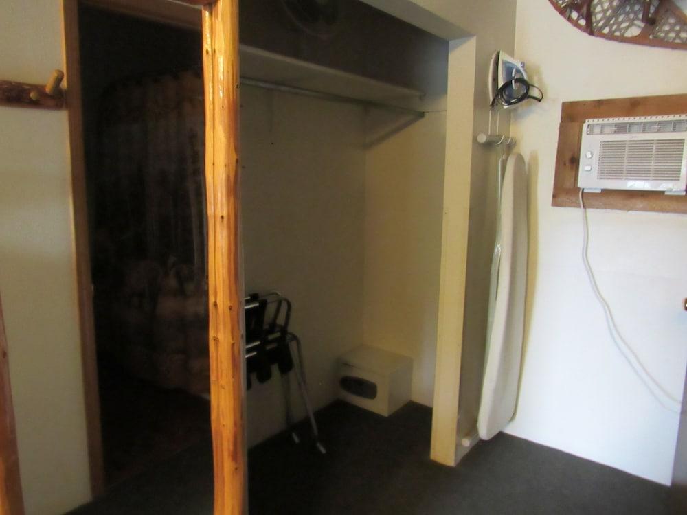The Woodsman Country Lodge photo 22