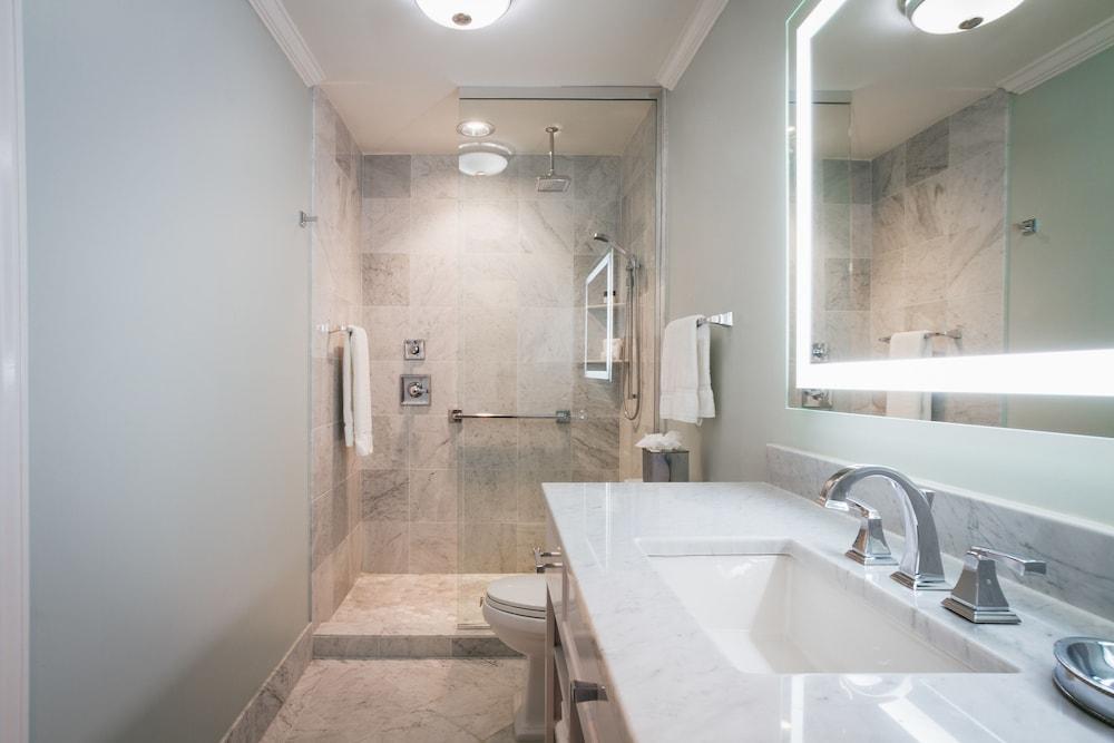 Bienville House photo 25