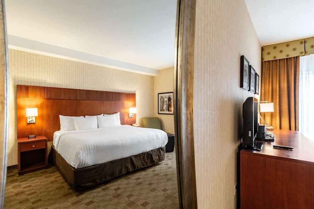 TownePlace Suites by Marriott Portland Airport photo 27