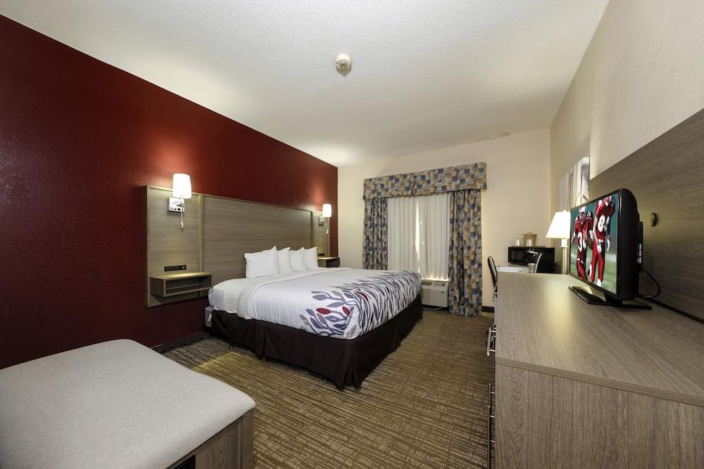 Red Roof Inn Yemassee photo 10