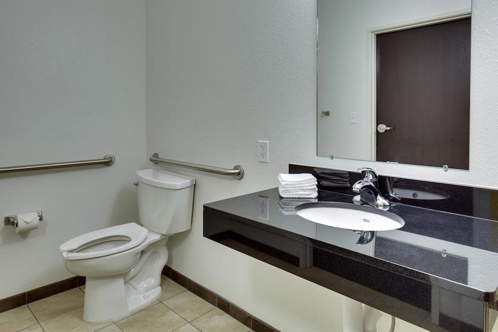 Motel 6 Poplar Bluff, MO photo 39