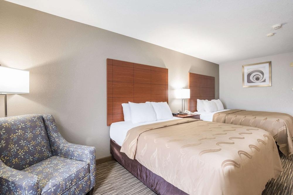 Quality Inn & Suites Lodi I-90 photo 8