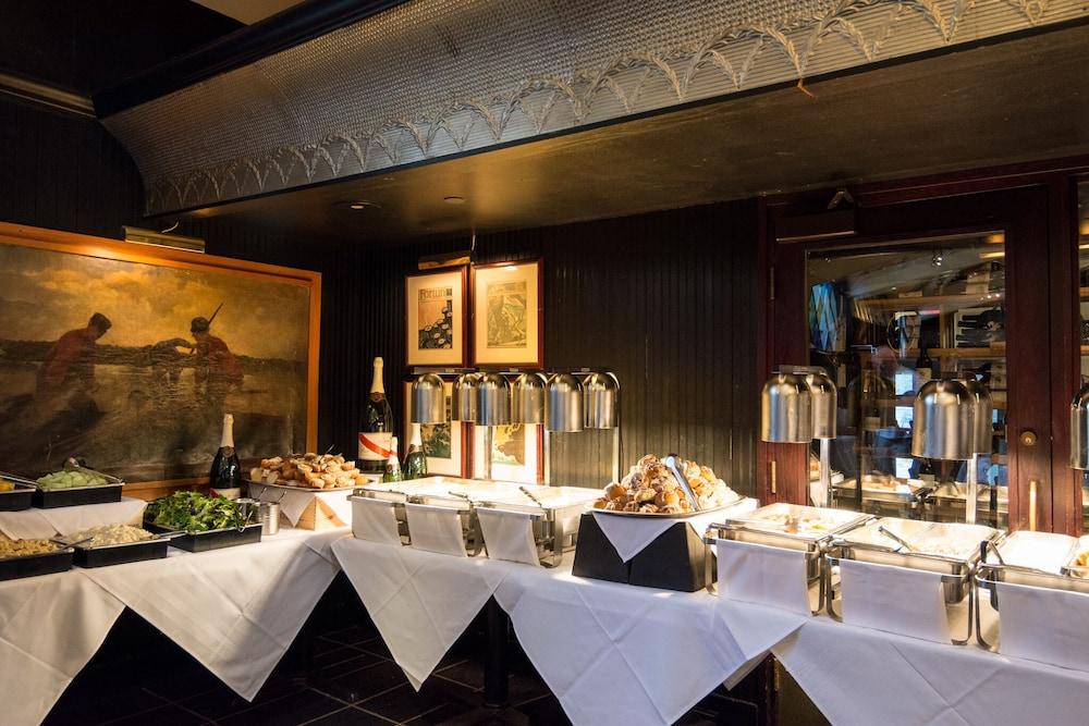 Weber's Hotel & Restaurant photo 5