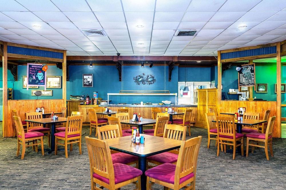 Ramada by Wyndham Houma photo 12
