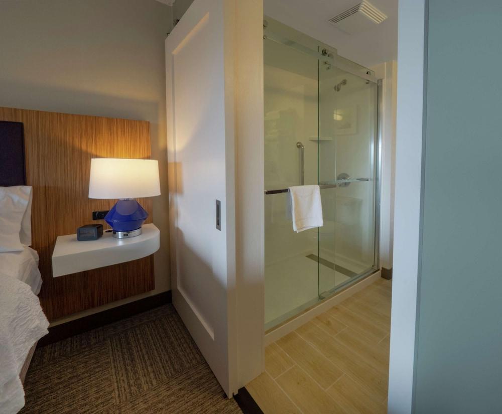Hampton Inn Hazleton photo 23
