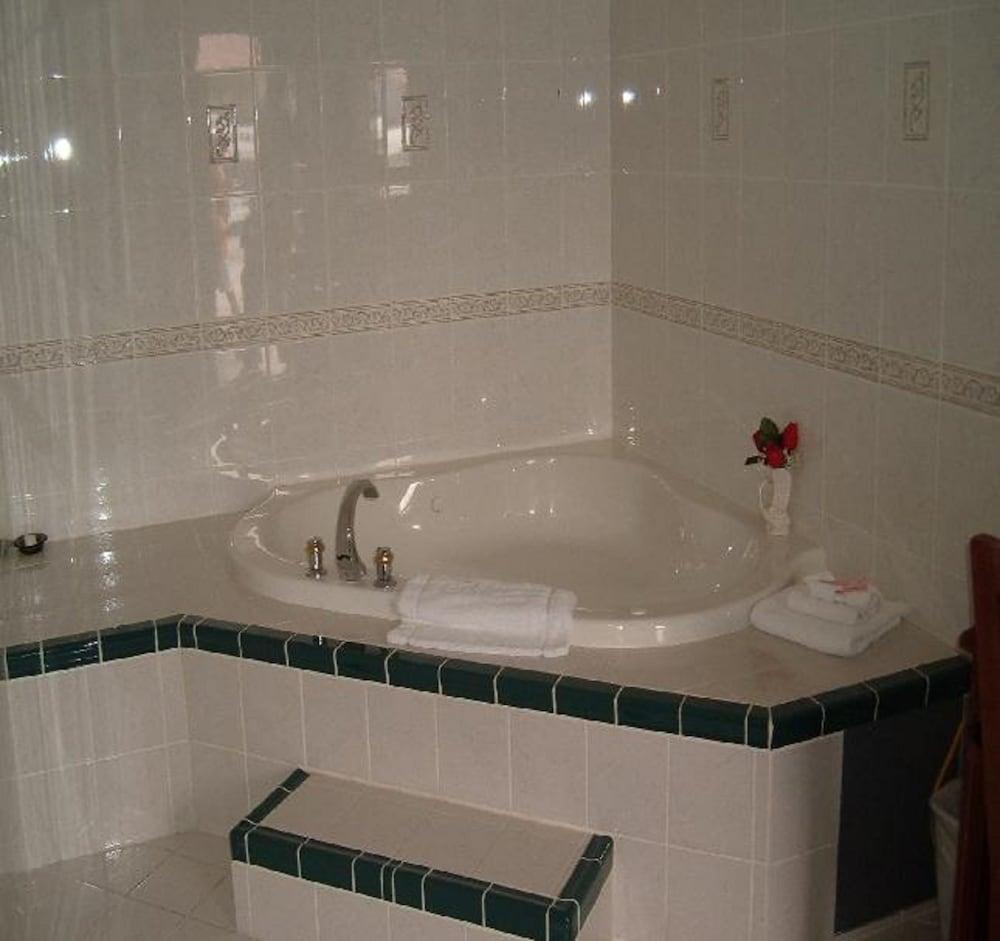 City Center Motel photo 49