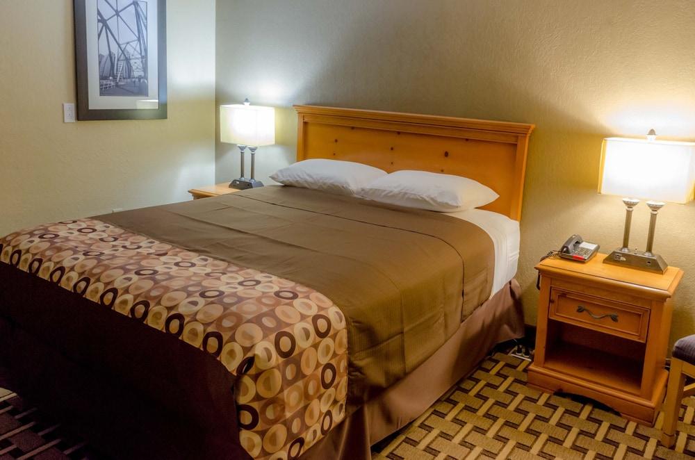 Relax Inn photo 10