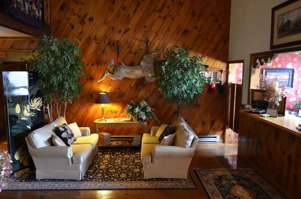 Greenbrier Inn photo 30