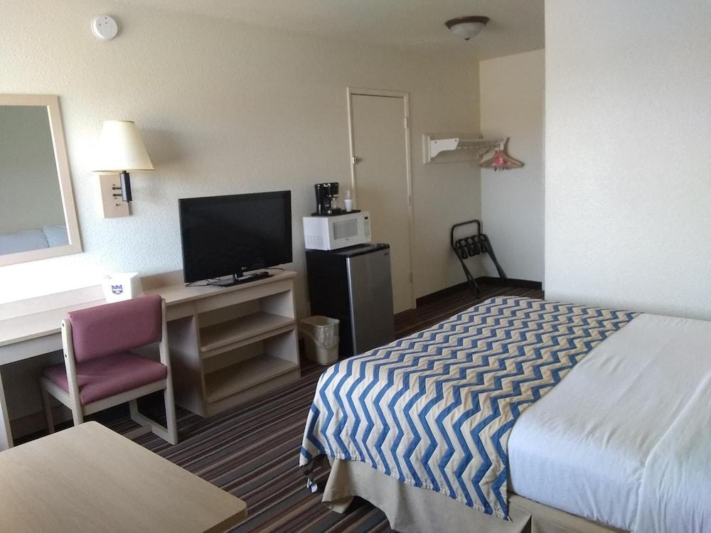 Sioux City Inn photo 12