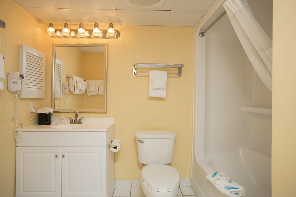 Grande Shores Ocean Resorts Condominiums photo 18