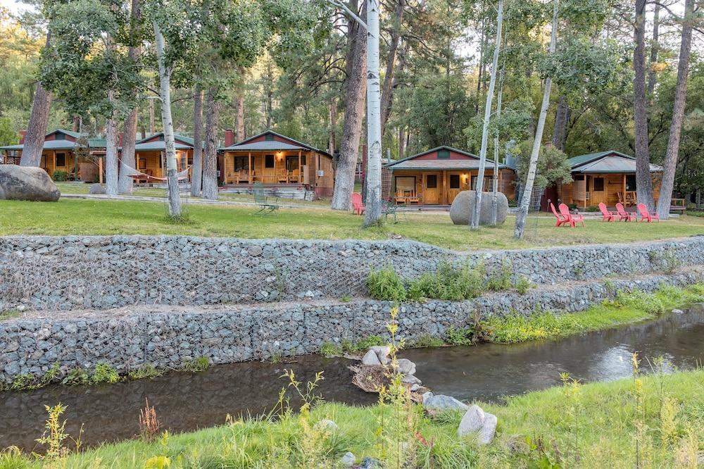 Ruidoso Lodge Cabins photo 96