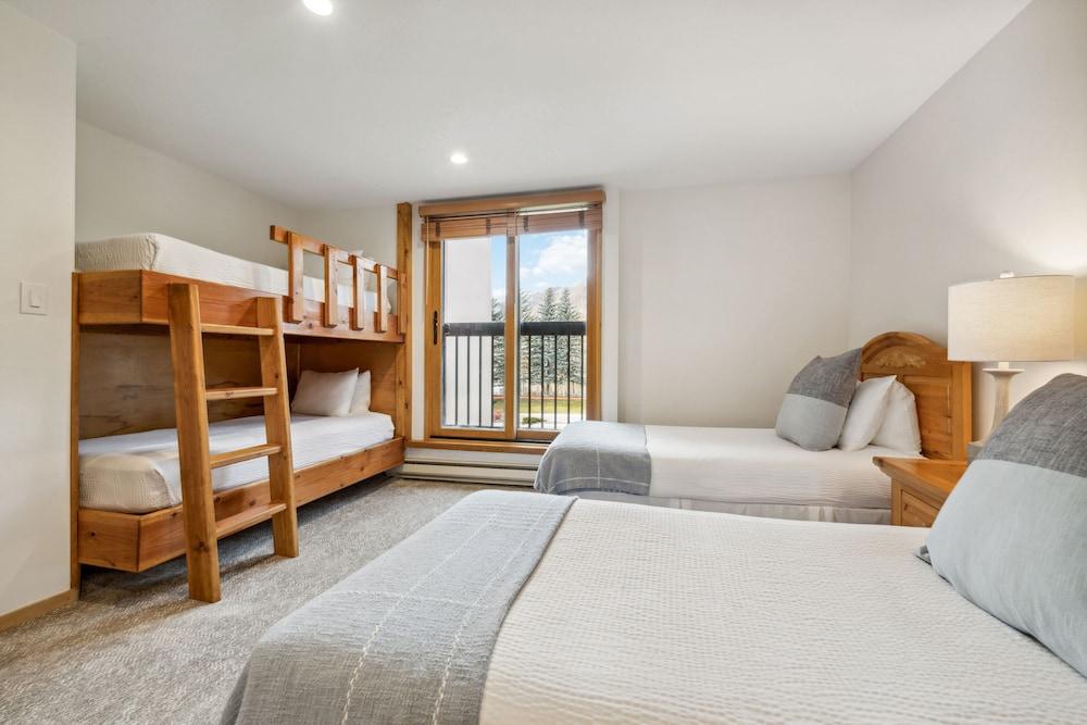 The Vail Spa Condominiums photo 11