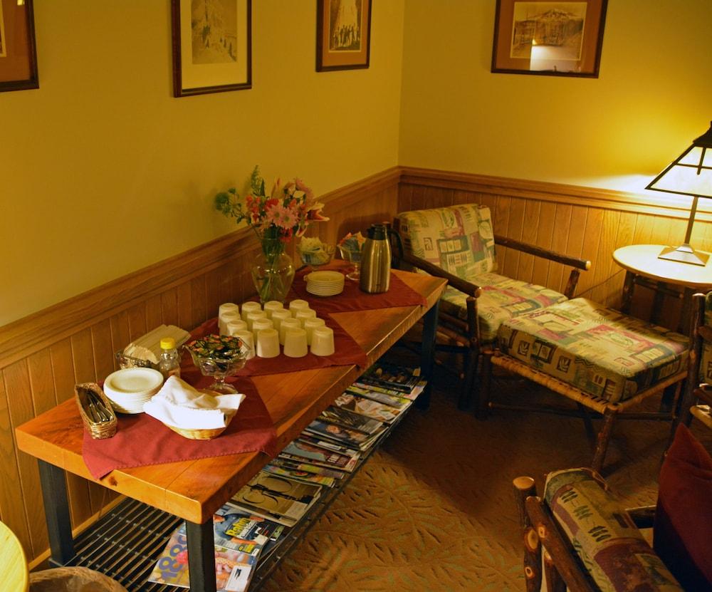 National Park Inn photo 39
