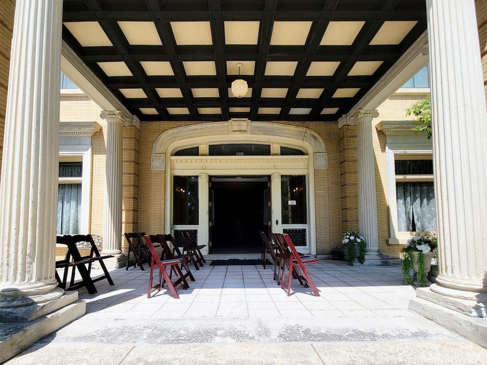 Historic Cotton Mansion Duluth Boutique Hotel photo 45