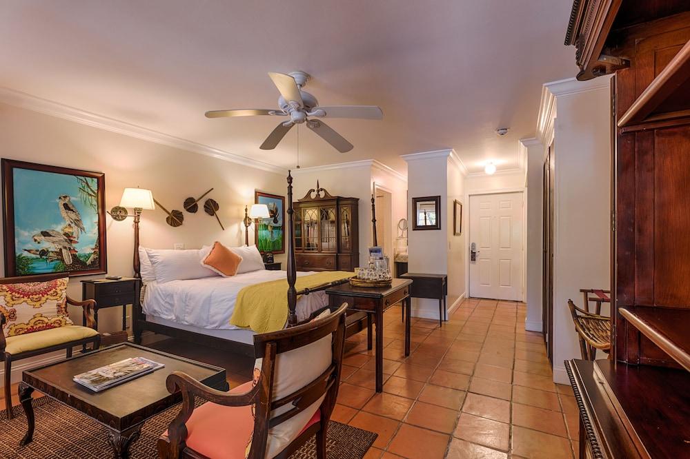 The Caribbean Court Boutique Hotel photo 42