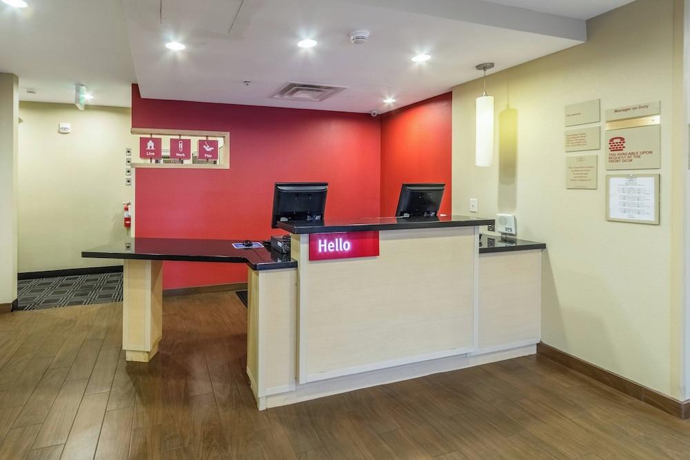 Marriott TownePlace Suites Dayton North photo 2