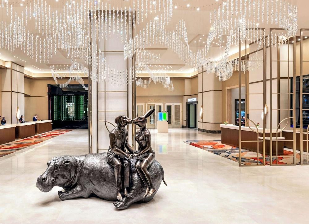 Las Vegas Hilton at Resorts World photo 2