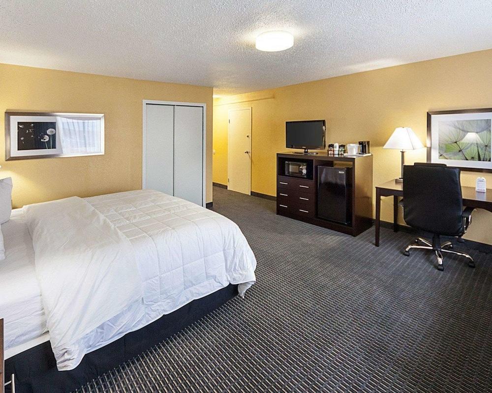 Quality Inn Montpelier photo 12