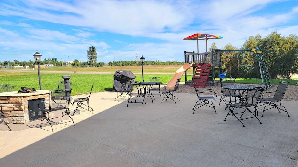 GrandStay Hotel & Suites Perham photo 19