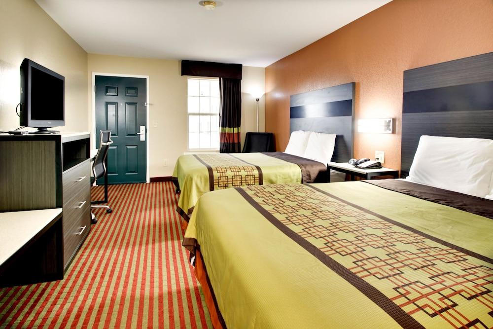 Key West Inn - Millbrook photo 8