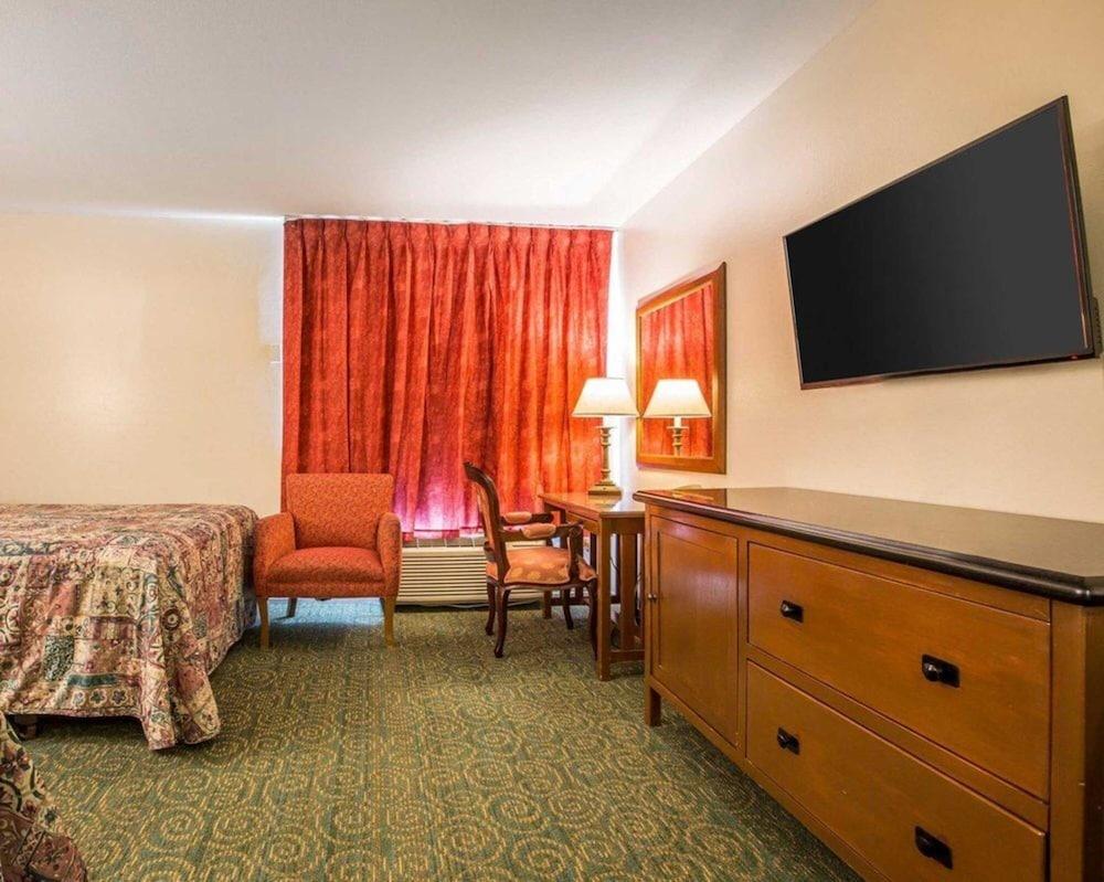 The Berry Inn photo 10