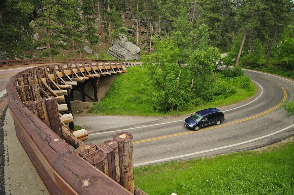 State Game Lodge at Custer State Park Resort photo 23