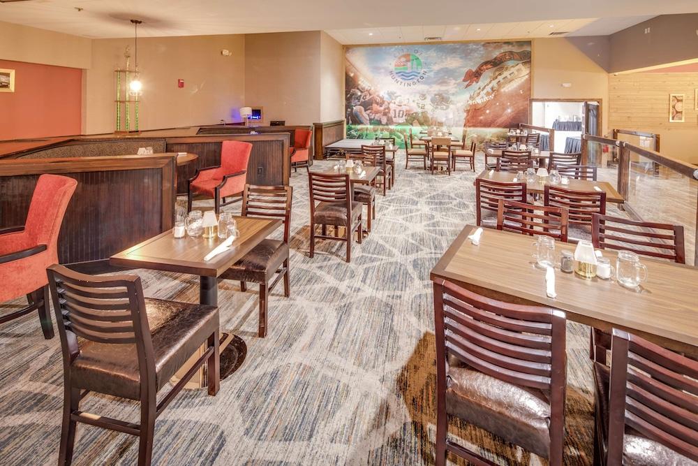 DoubleTree by Hilton Huntington photo 44