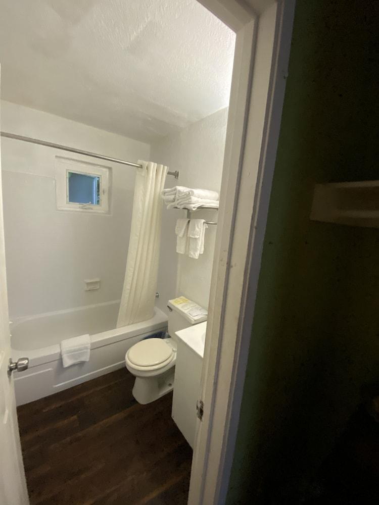 Fireside Inn Santa Cruz photo 40