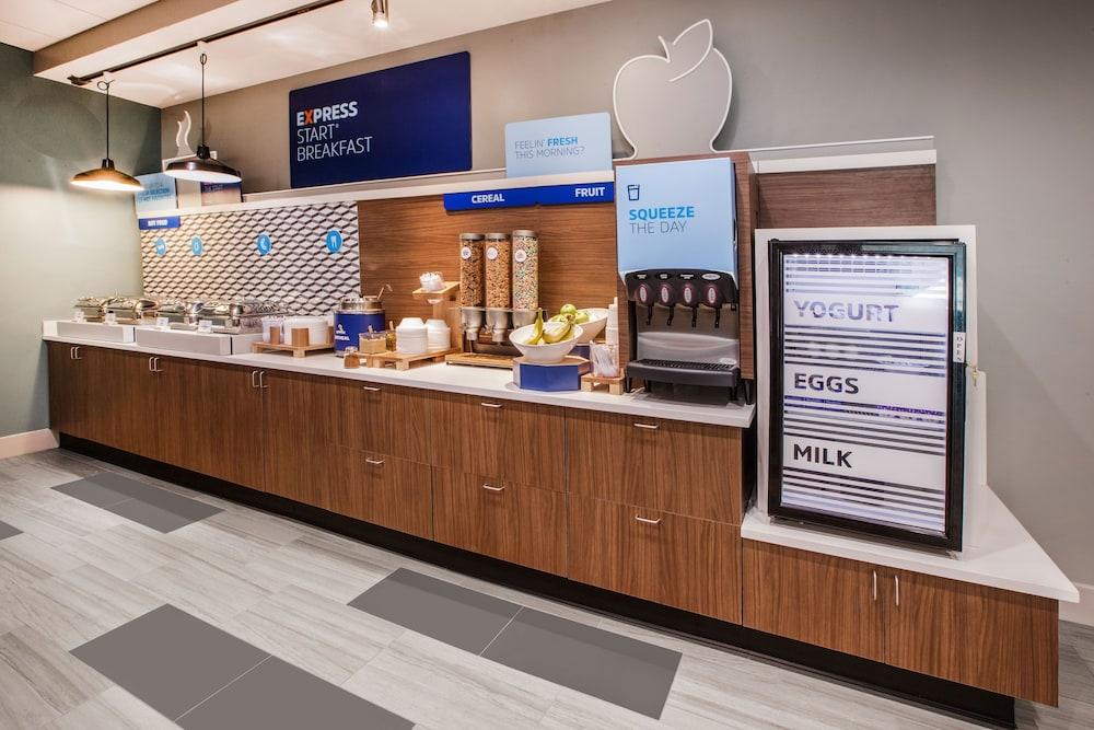 Holiday Inn Express Atlanta NE I-85 Clairmont by IHG photo 18