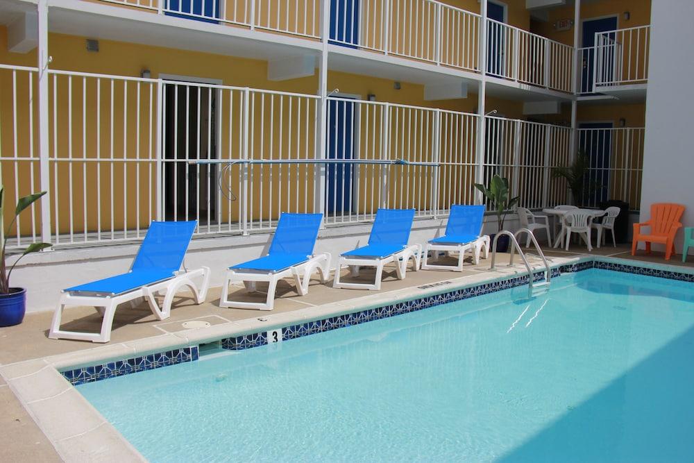 Seaside Inn photo 10