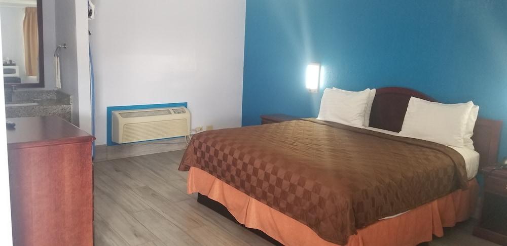 Carrizo Executive Inn photo 4