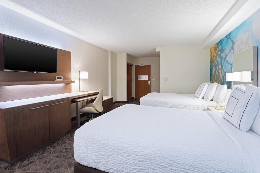 Courtyard by Marriott Miami Downtown photo 7