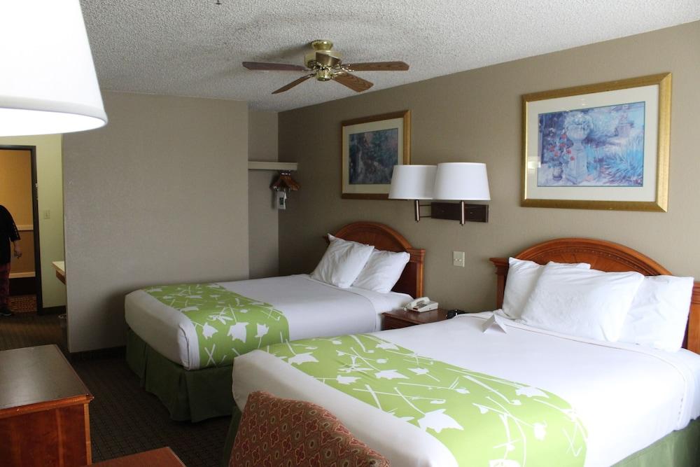 Cheyenne Guest Inn photo 7