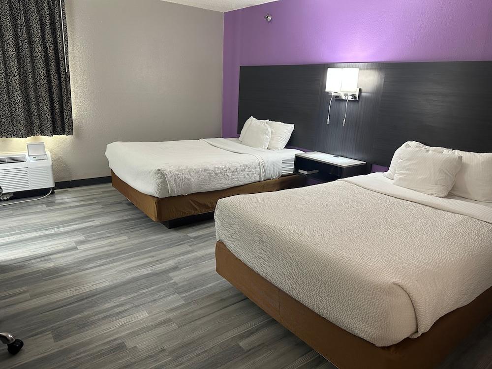 La Quinta Inn by Wyndham Omaha Southwest photo 26