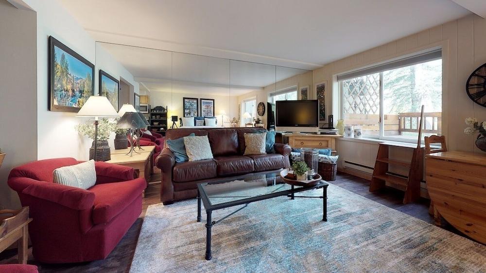 Christiania Condos - CoralTree Residence Collection photo 62