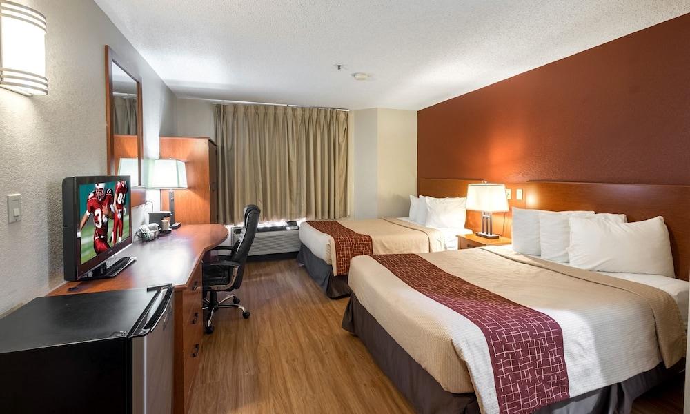 GreenTree Inn Houston IAH Airport photo 15
