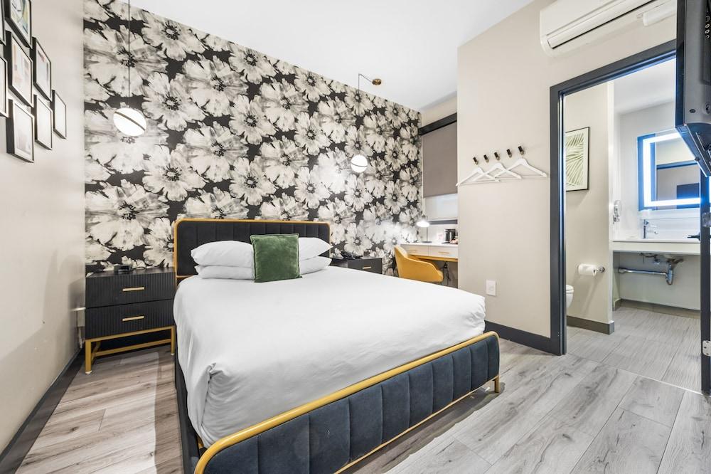 Hotel EPIK photo 41