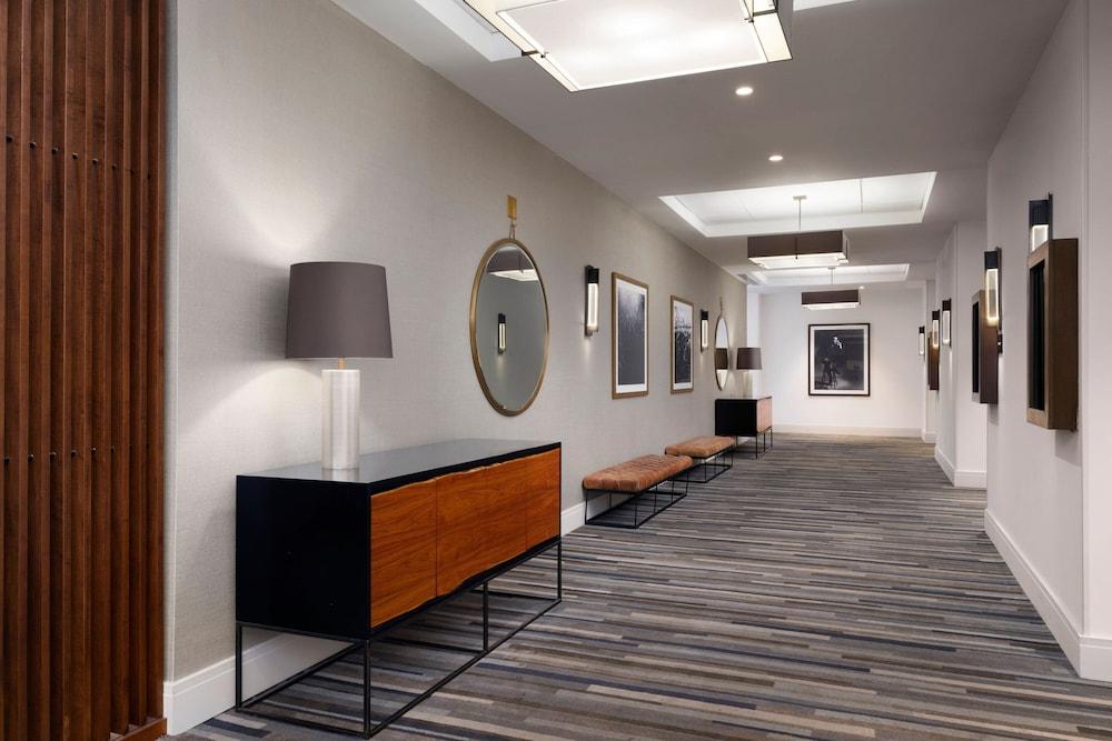 Nashville Airport Marriott photo 32