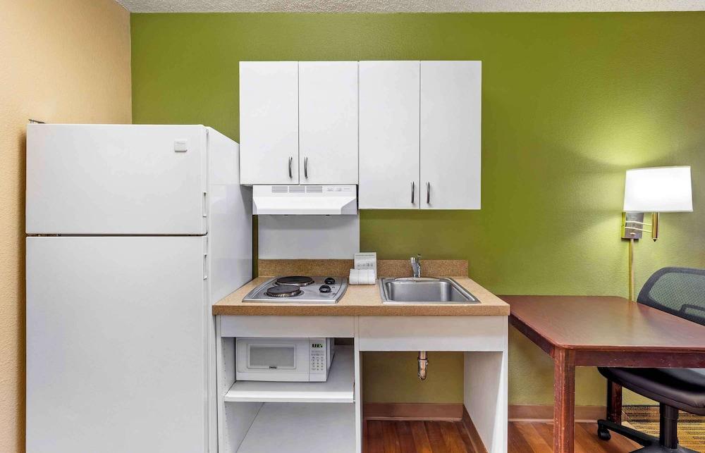 Extended Stay America Suites Sacramento Northgate photo 21