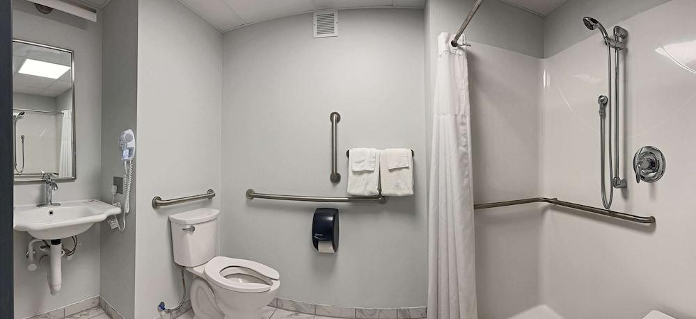 Quality Inn Montpelier photo 16