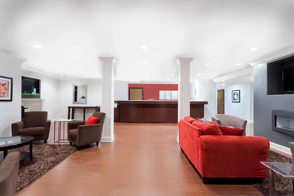 Ramada by Wyndham Tell City photo 5