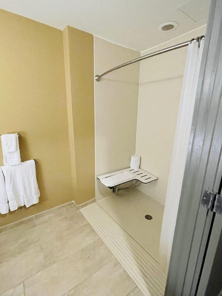 Hotel 27 photo 8