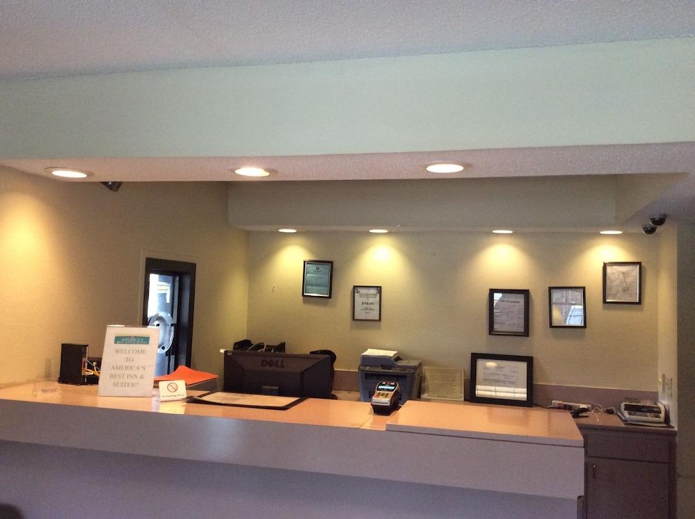 Days Inn by Wyndham York Alabama photo 20