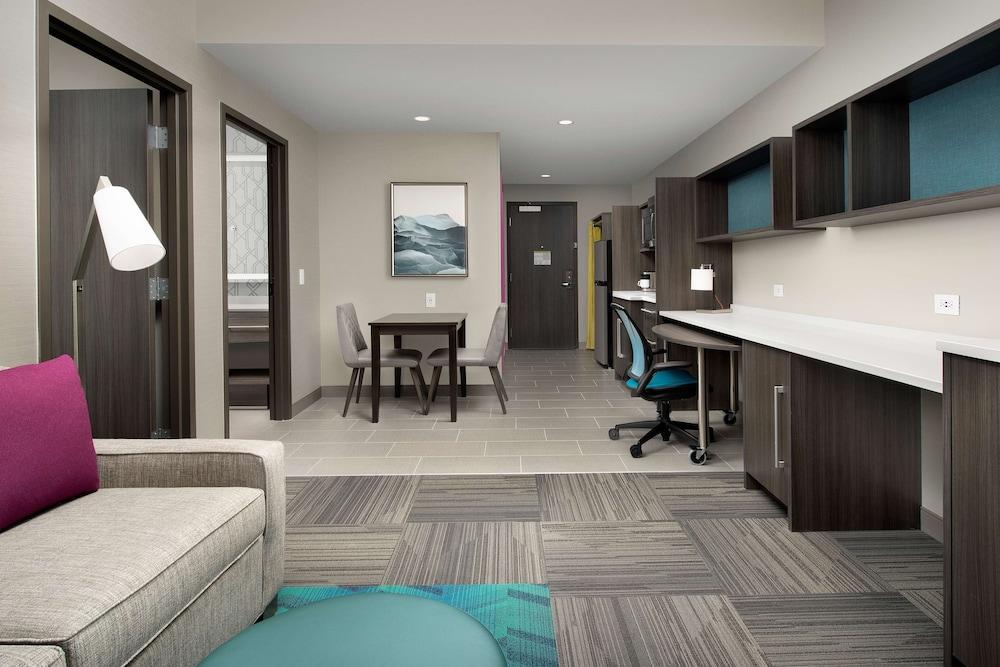 Home2 Suites by Hilton Denver Central Park photo 6