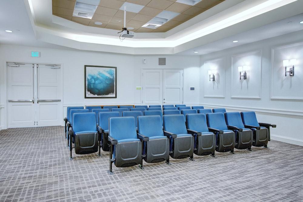 Holiday Inn Express & Suites Clermont Se West Orlando by IHG photo 47